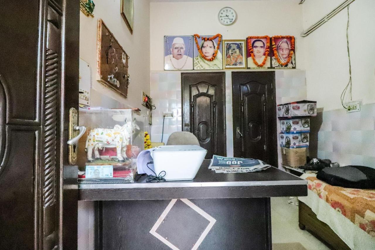 מלון Govardhan Spot On 60838 Shri Giriraj Dham מראה חיצוני תמונה